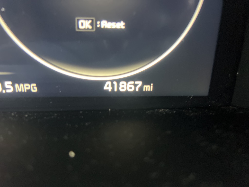 2023 KIA SORENTO - Image 10