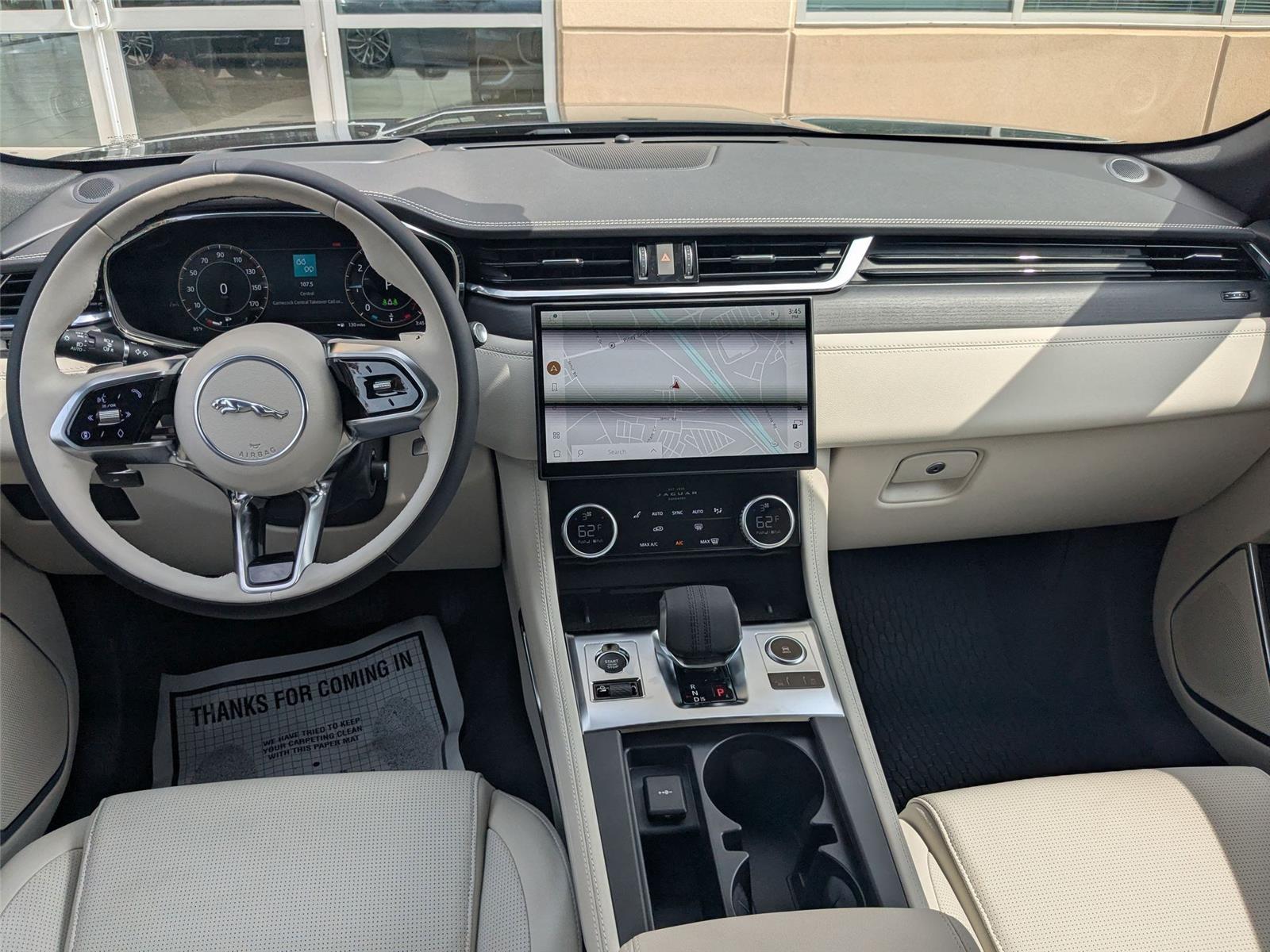 2026 Jaguar F-PACE P250 R-Dynamic S photo 24