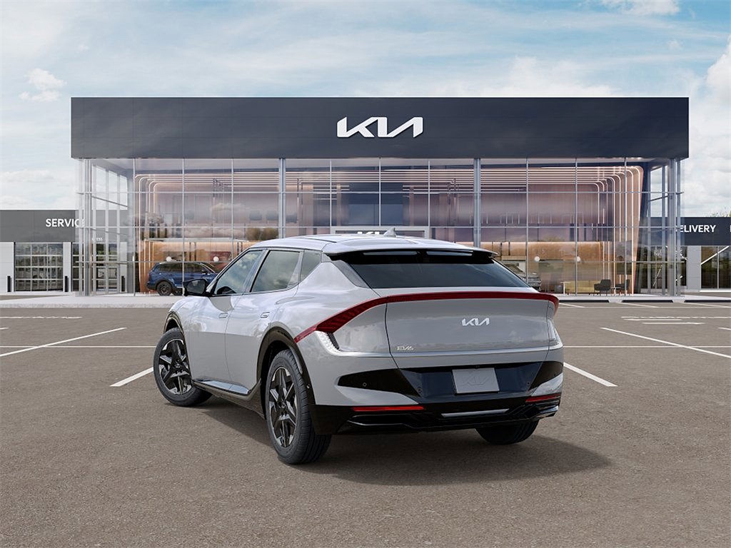 2025 Kia EV6 Wind photo 4