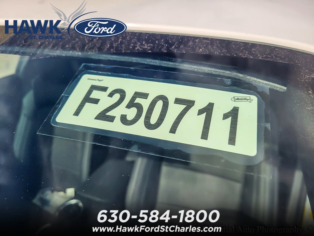 2025 FORD MUSTANG - Image 17