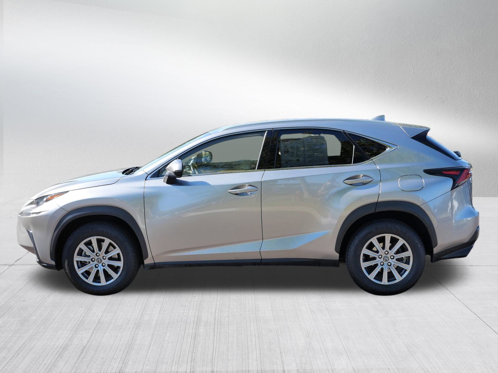 2020 Lexus NX 300 AWD photo 3