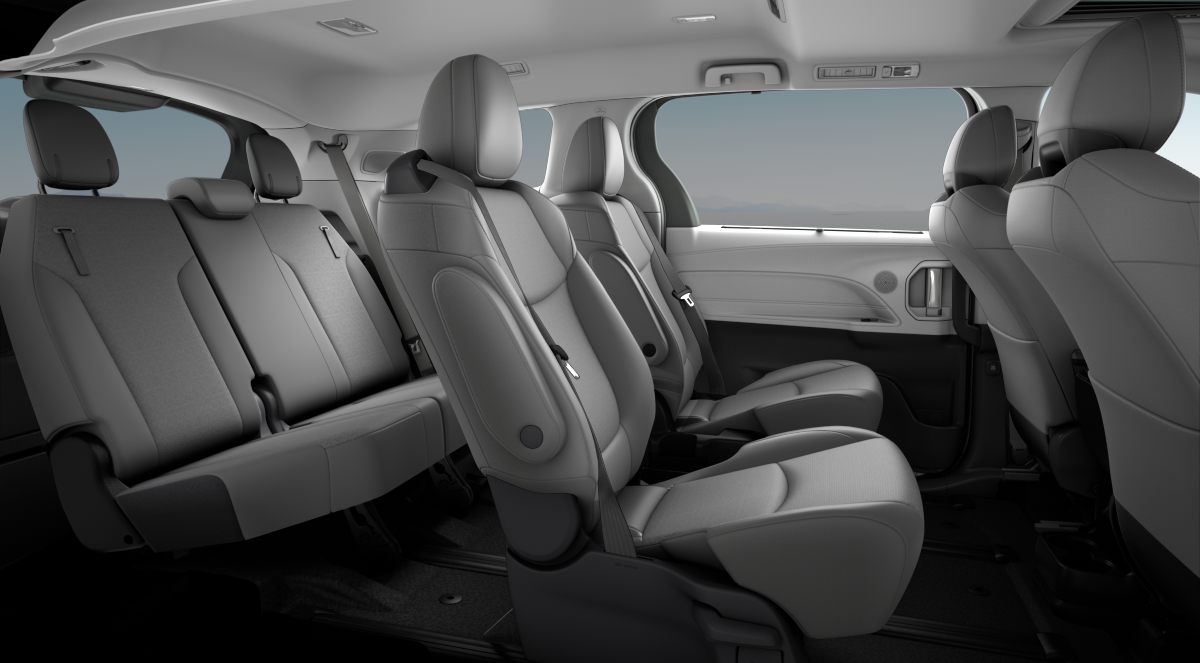 New 2024 Toyota Sienna XLE in Eatontown RS153410 Galaxy Toyota