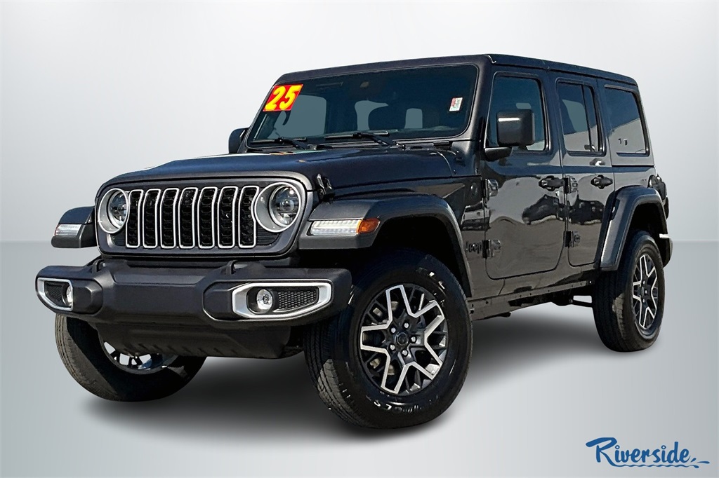 2025 Jeep Wrangler Sahara photo 2