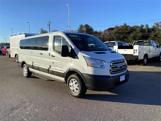 2018 Ford Transit Wagon XLT's photo