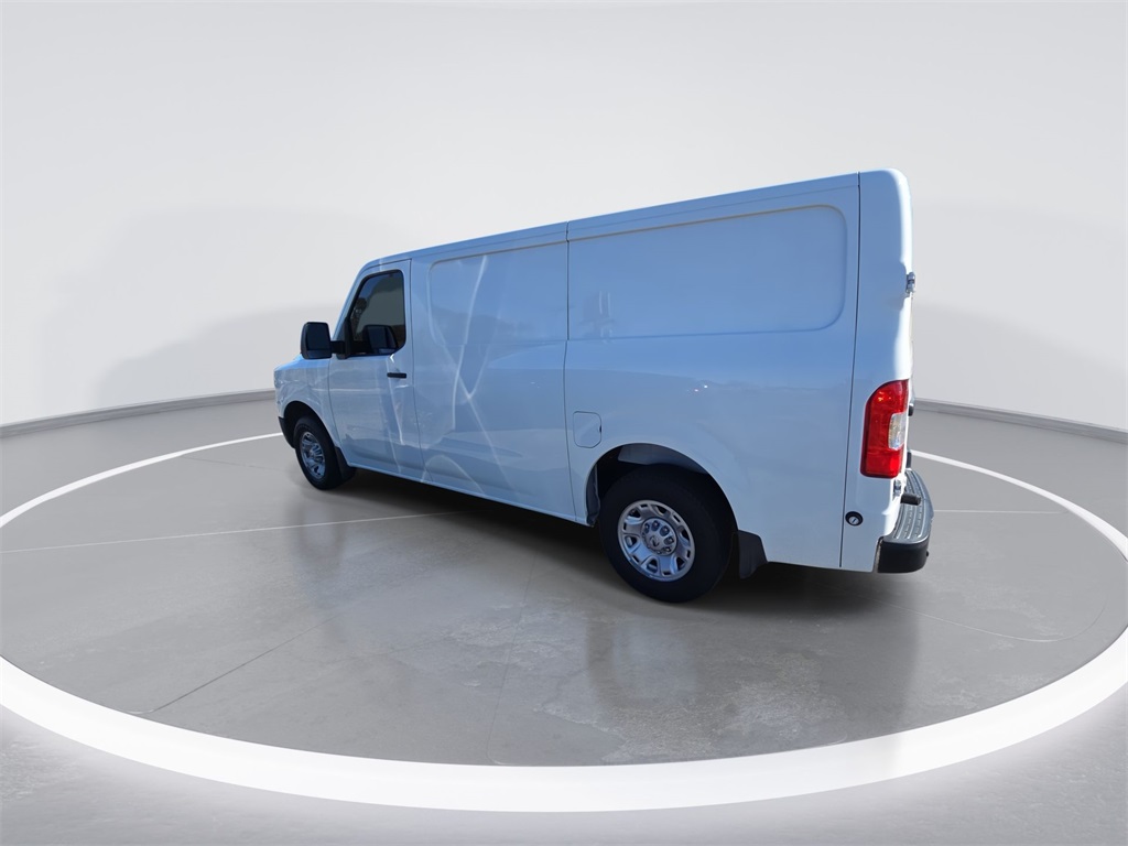 2020 Nissan NV2500 HD SV photo 6