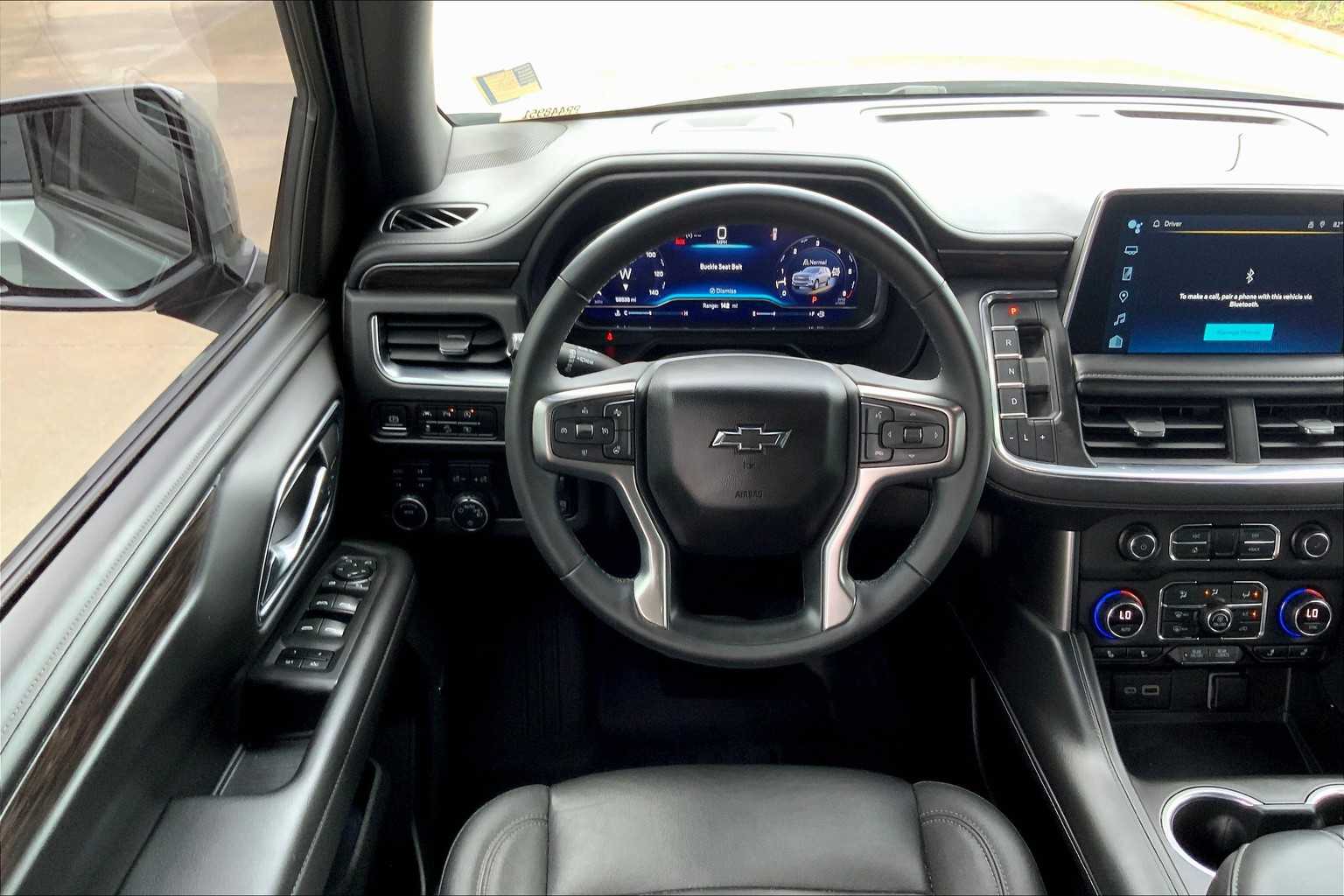 2023 Chevrolet Tahoe Z71 photo 3