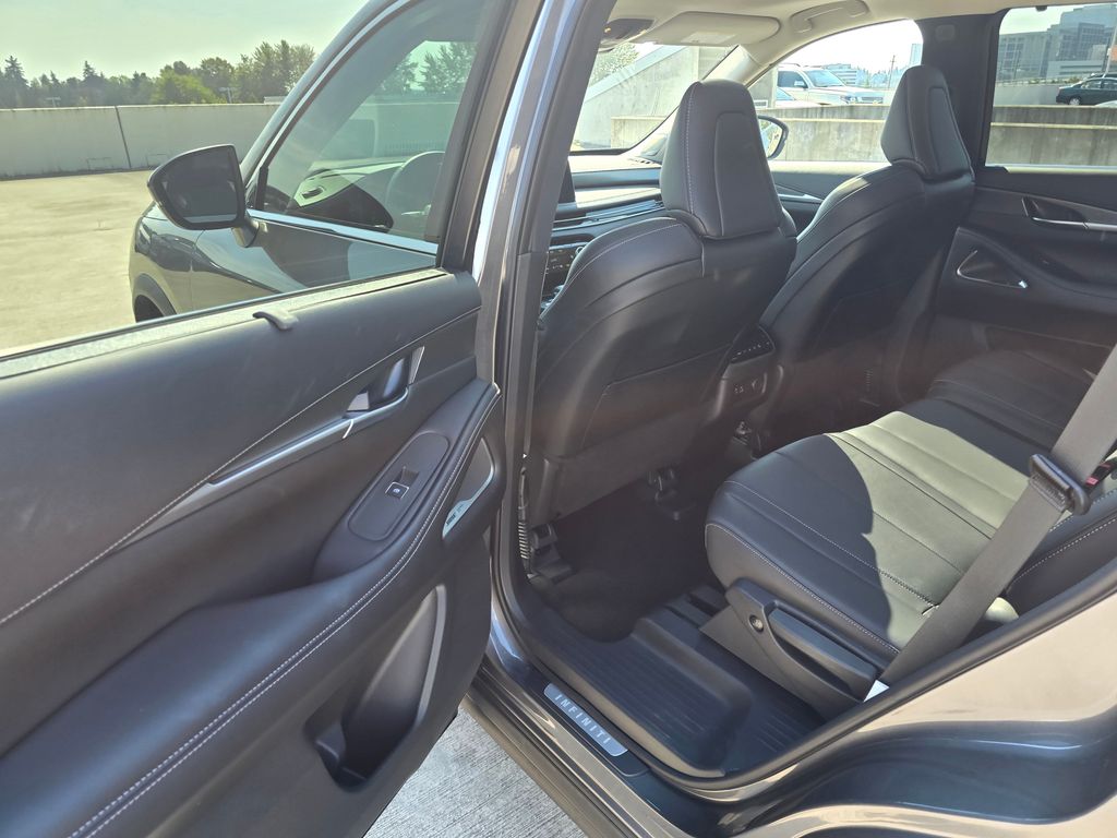 2024 Infiniti QX60 Luxe photo 13
