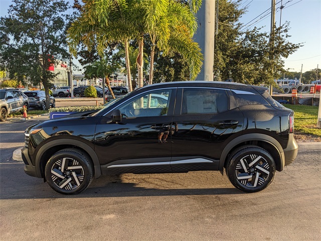 2026 Nissan Kicks SV photo 2