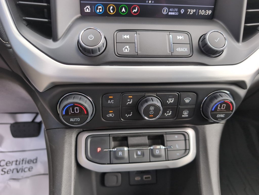 2023 Gmc Acadia SLT photo 23