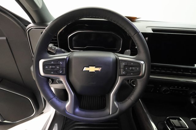 2024 Chevrolet Silverado 1500 LTZ photo 13