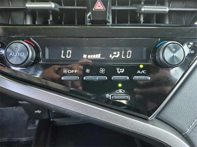 2024 Toyota Camry SE photo 20