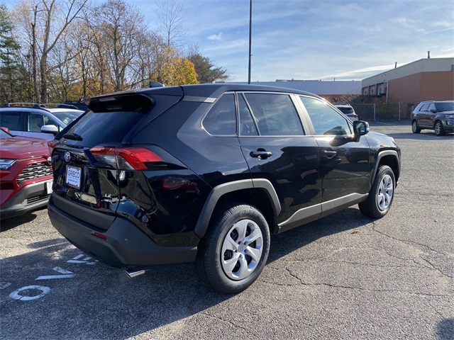 2025 Toyota RAV4 LE photo 2