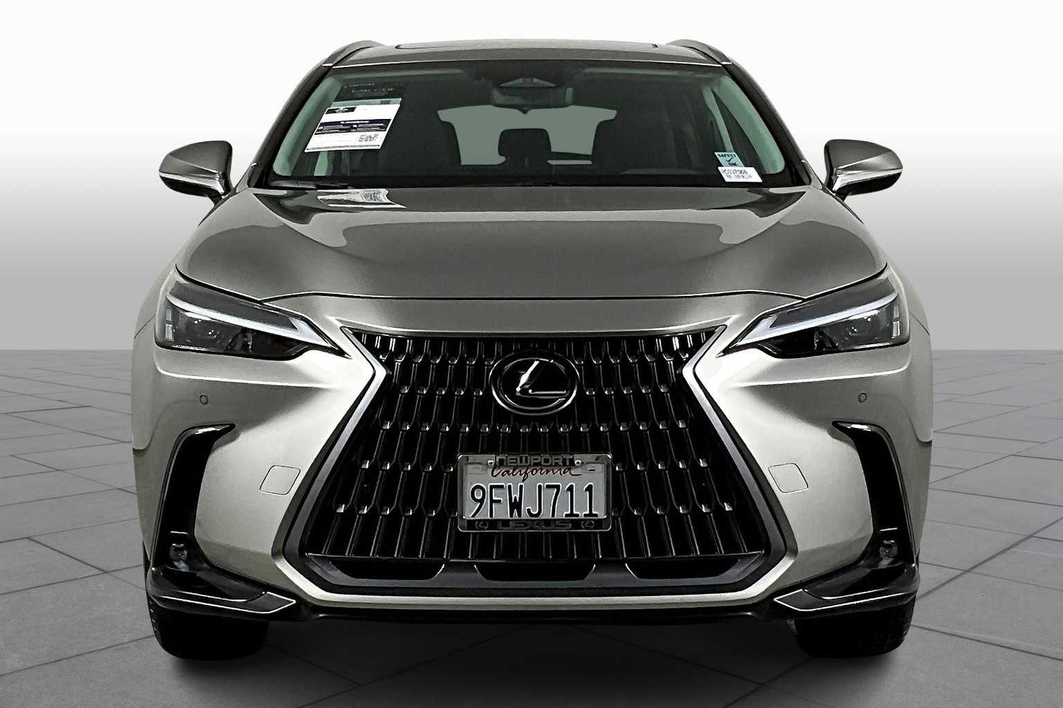2024 Lexus NX 350 Premium photo 3