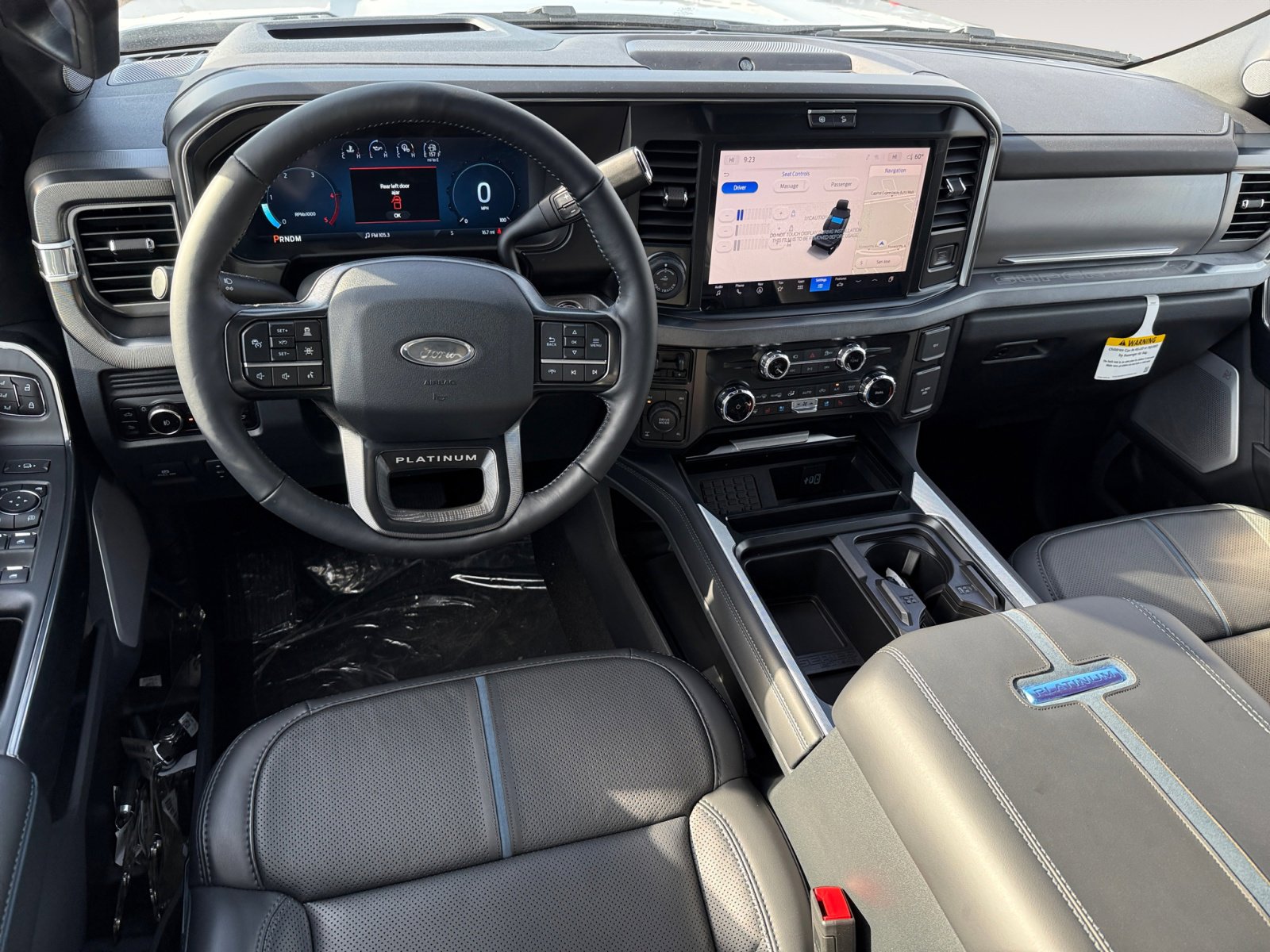 2025 Ford F-250 Platinum photo 15