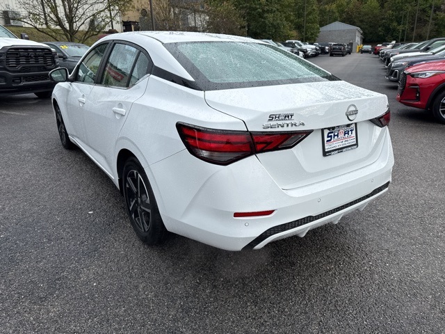2024 Nissan Sentra SV photo 4