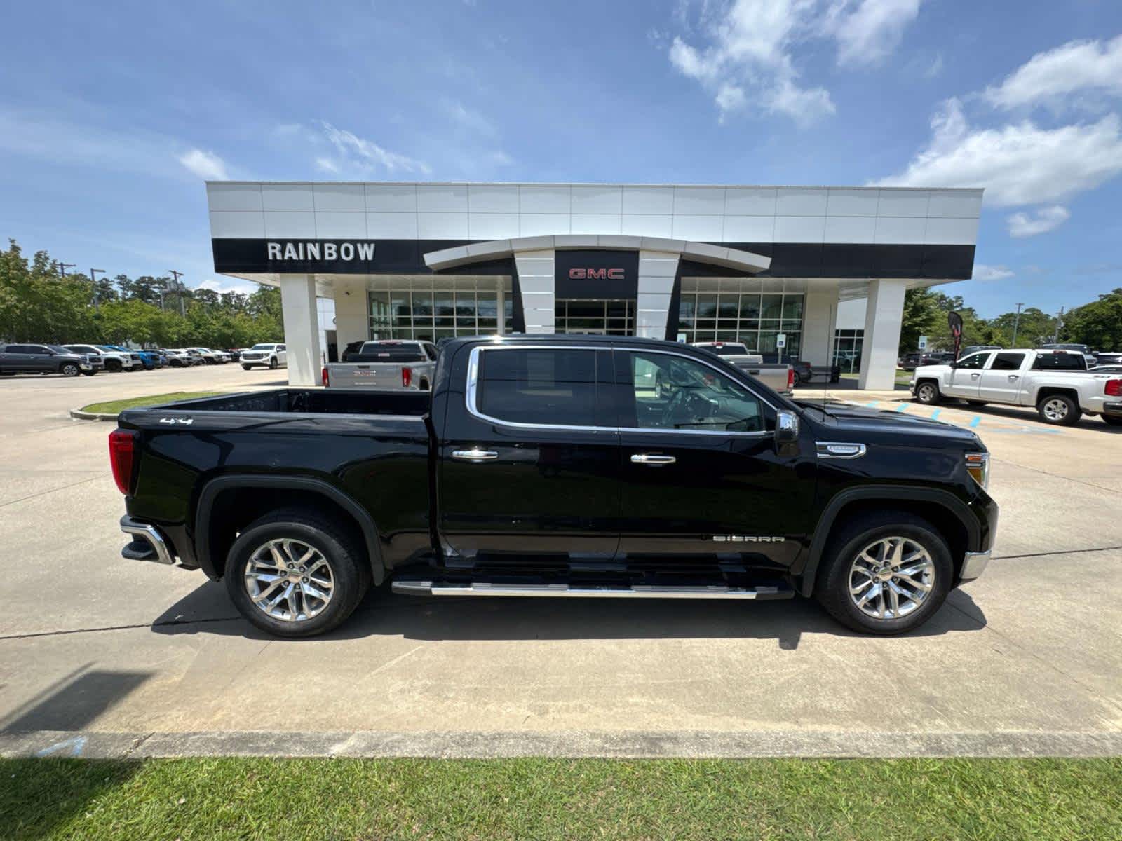 2021 GMC Sierra 1500 SLT