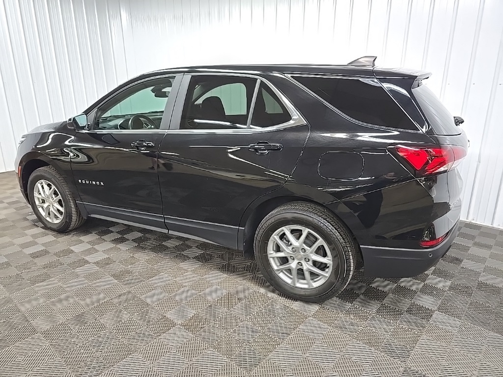 2022 Chevrolet Equinox LT photo 4