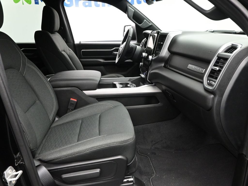 2026 Ram 1500 Big Horn photo 5