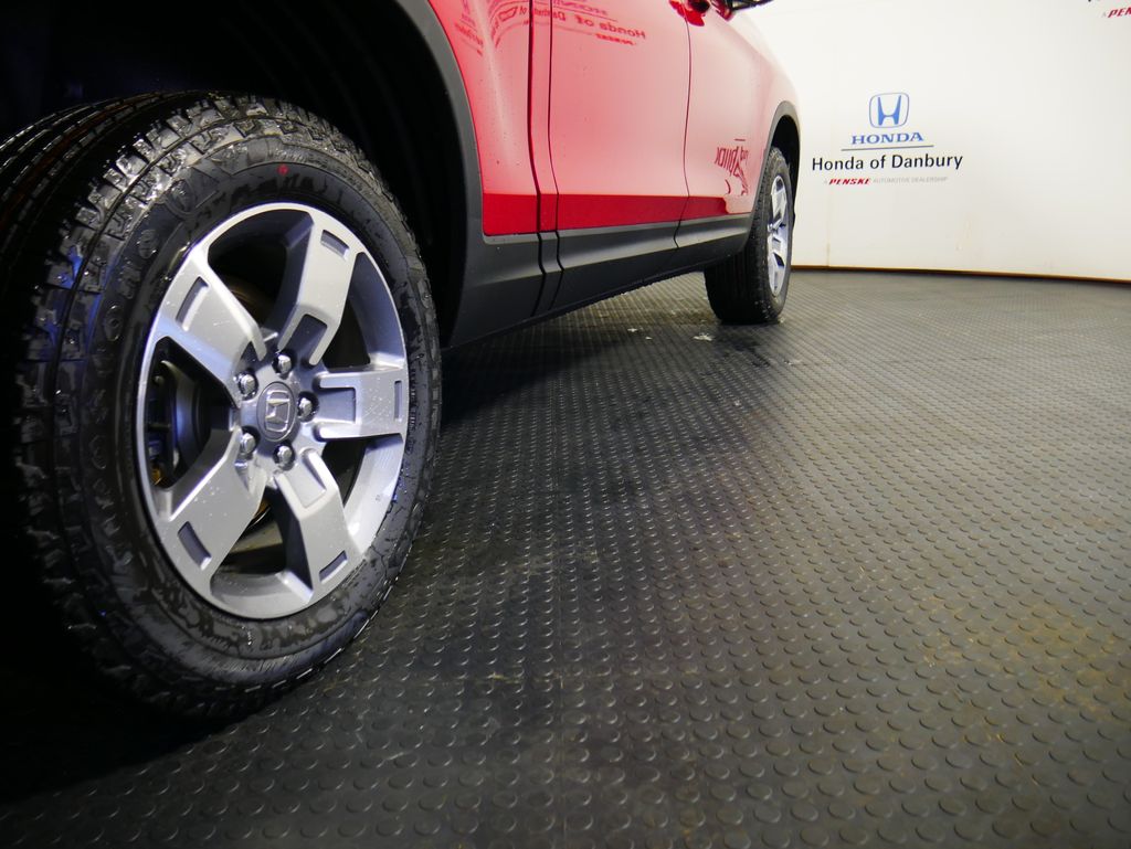 2025 Honda Ridgeline RTL photo 3
