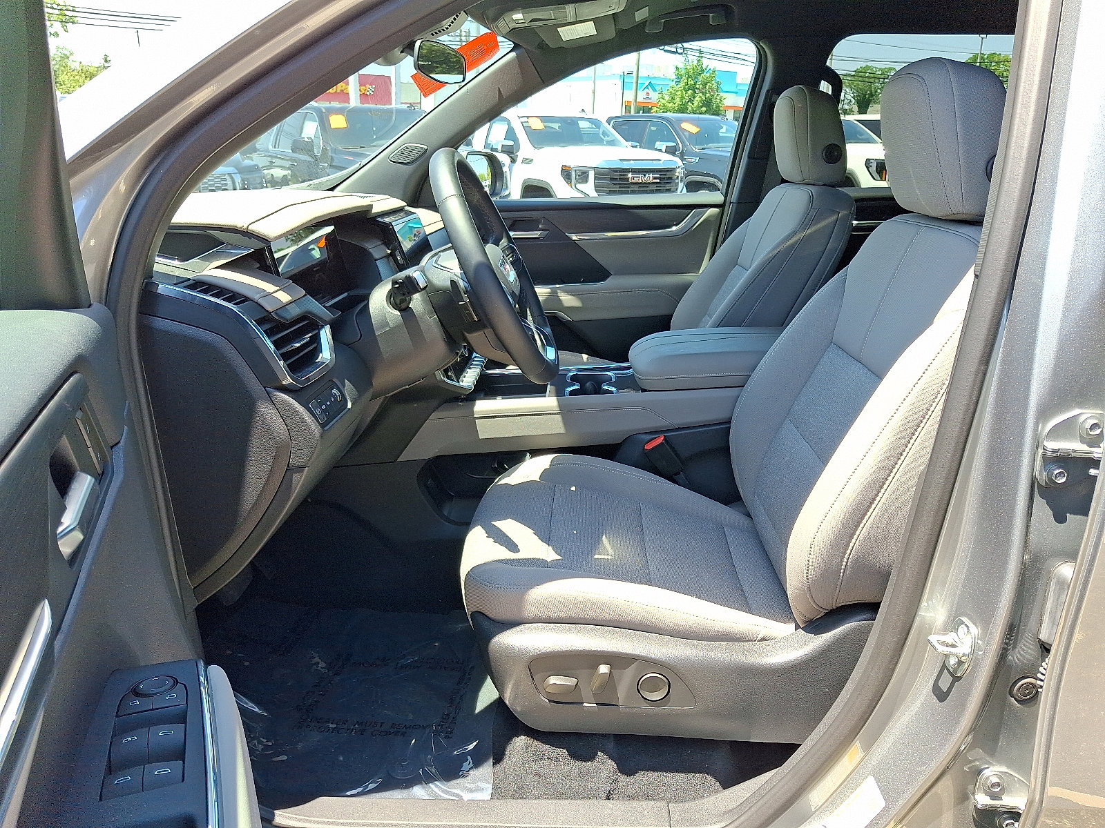 2025 Gmc Acadia Elevation photo 4