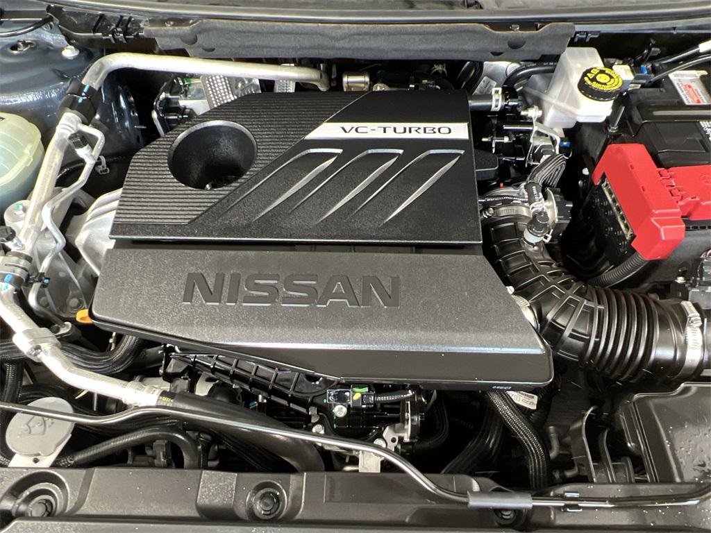 2024 Nissan Rogue SV photo 16
