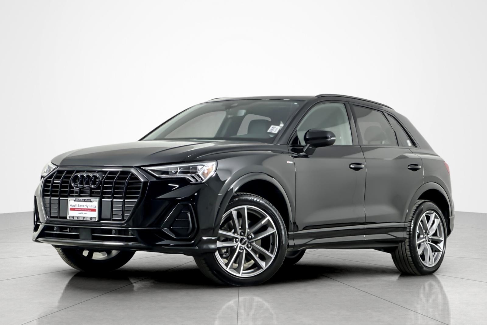 2025 Audi Q3 S Line Premium