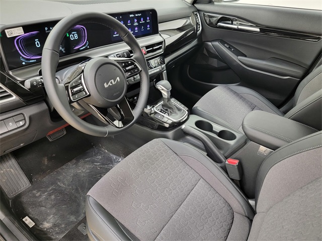 2026 Kia Seltos S photo 11