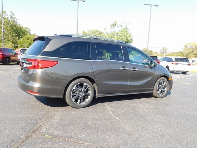 2023 Honda Odyssey Elite photo 3