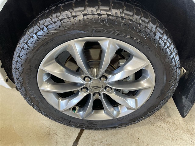 2023 Dodge Durango Citadel photo 4