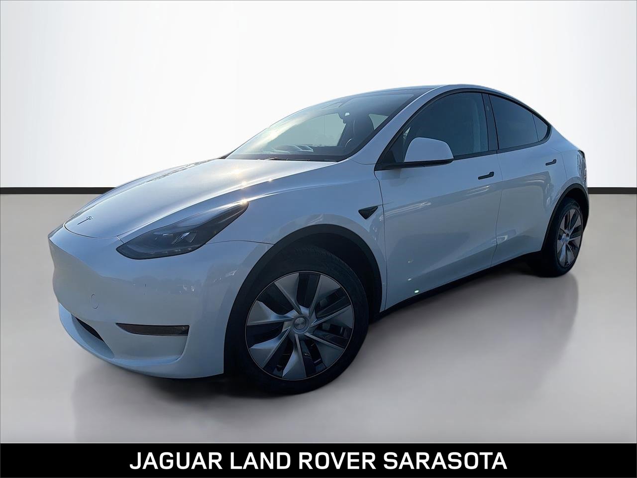 2023 Tesla Model Y Long Range's photo