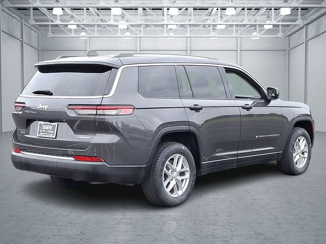 2023 Jeep Grand Cherokee Laredo photo 4