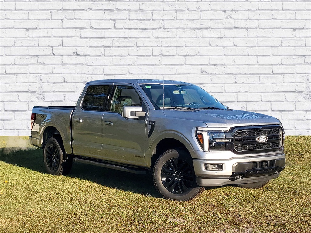 2025 Ford F-150 Lariat's photo