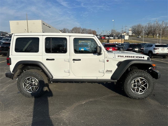 2025 Jeep Wrangler Rubicon photo 4