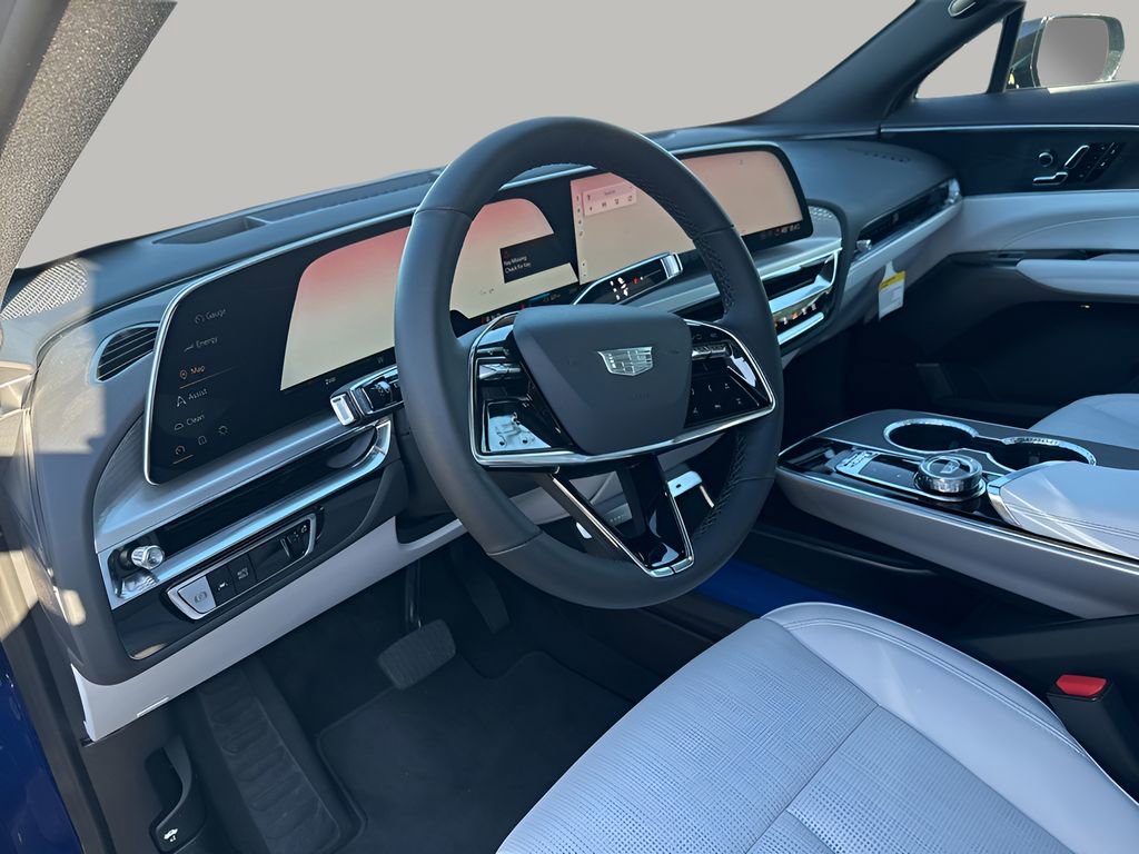 2025 Cadillac Lyriq Sport photo 14