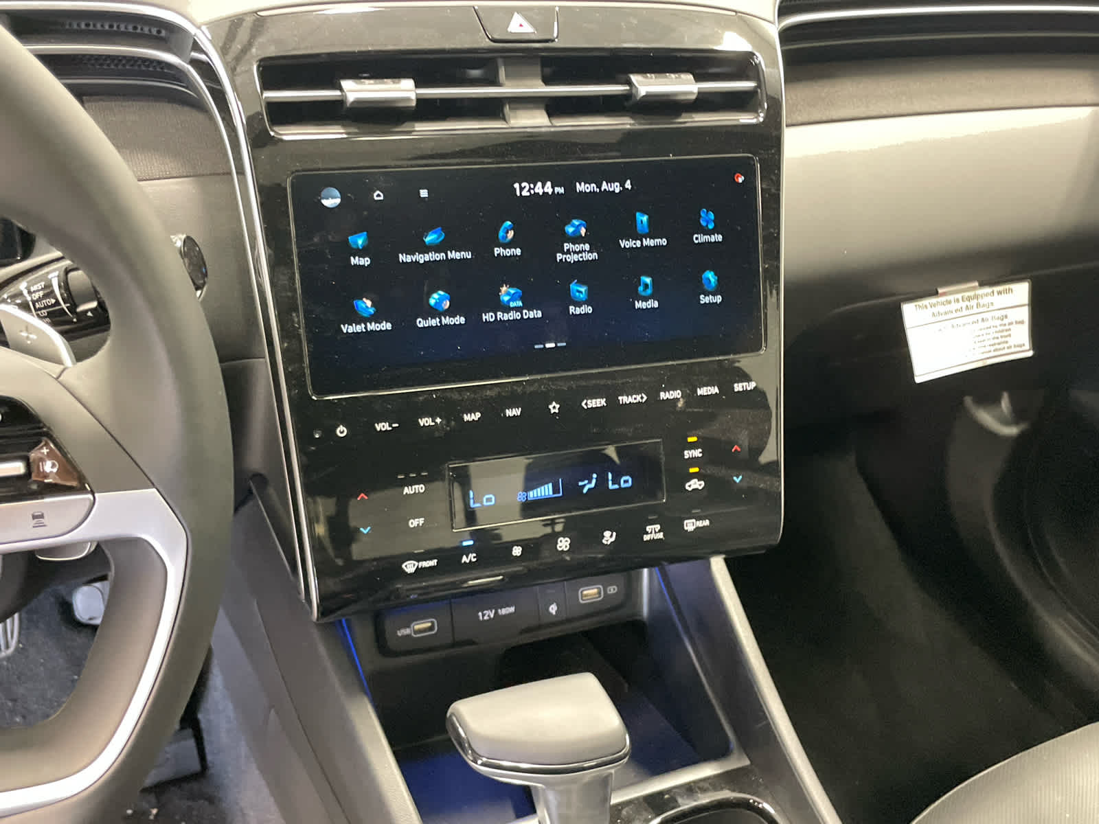 2024 Hyundai Santa Cruz Limited photo 32