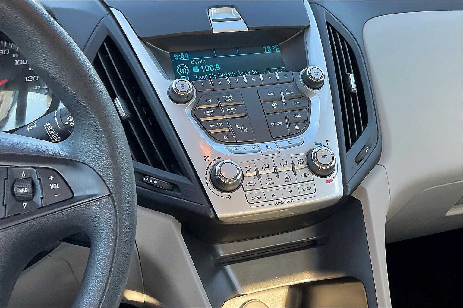 2012 Chevrolet Equinox LS photo 5