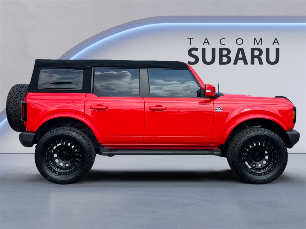 2023 Ford Bronco Outer Banks photo 6