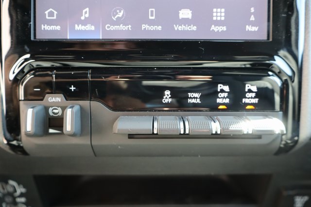2025 Ram 2500 Tradesman photo 18