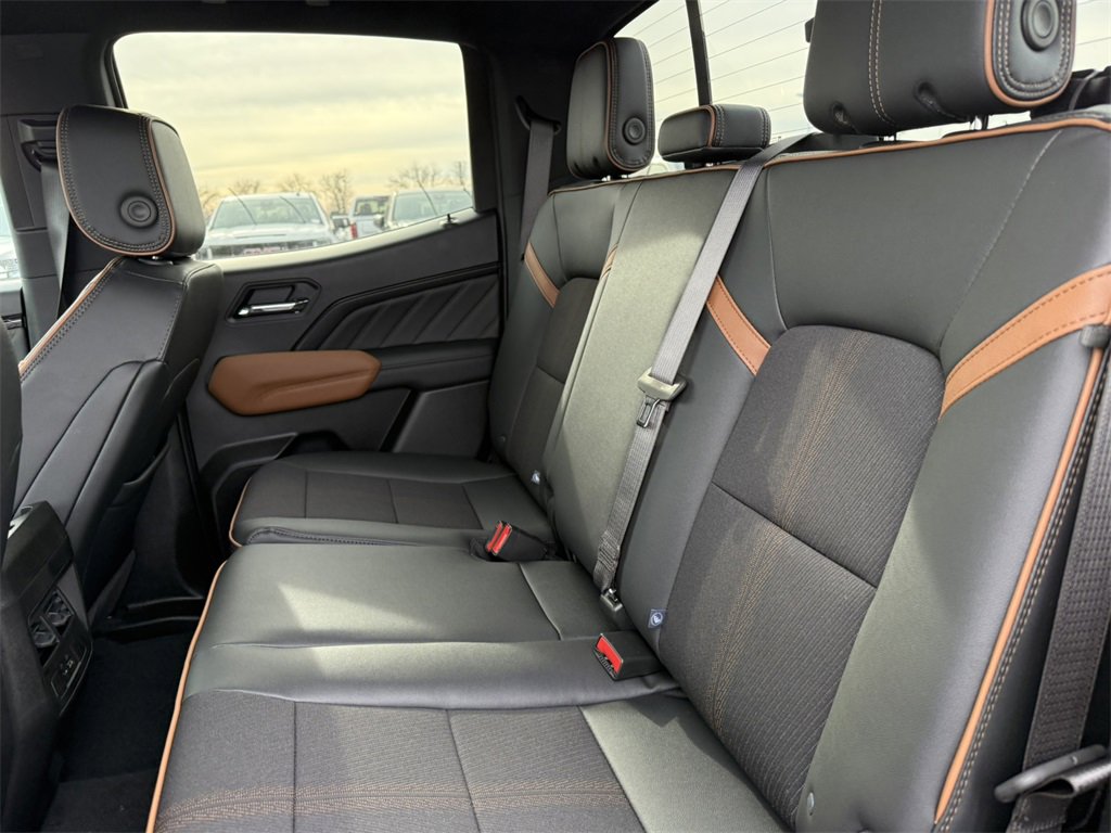 2026 GMC CANYON - Image 30