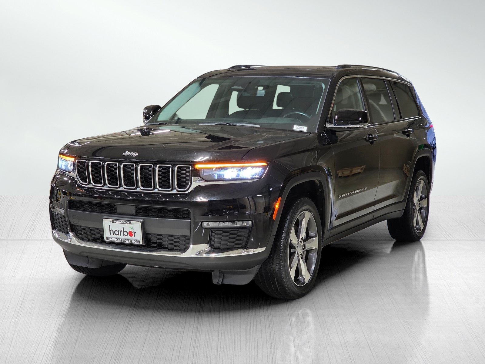 2021 Jeep Grand Cherokee Limited photo 3