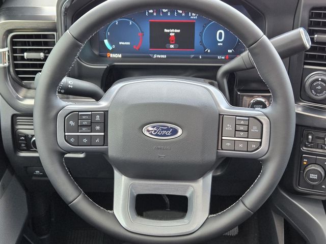 2025 Ford F-350 Lariat photo 11
