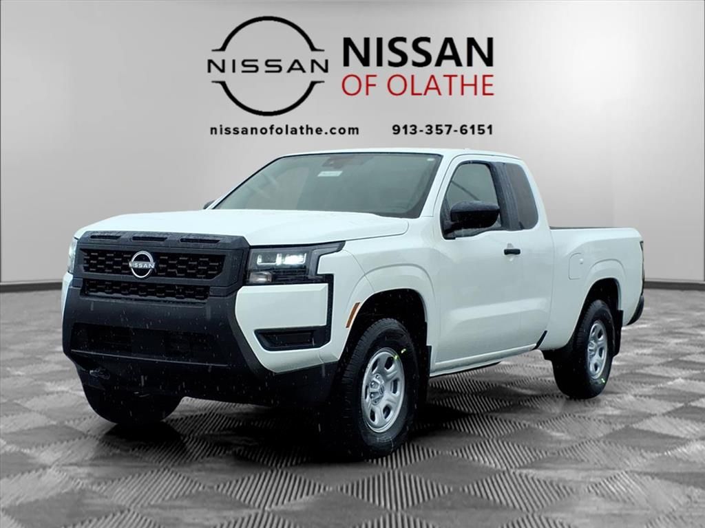 2026 Nissan Frontier S's photo
