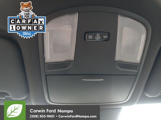 2020 Hyundai Veloster 2.0L Premium photo 22