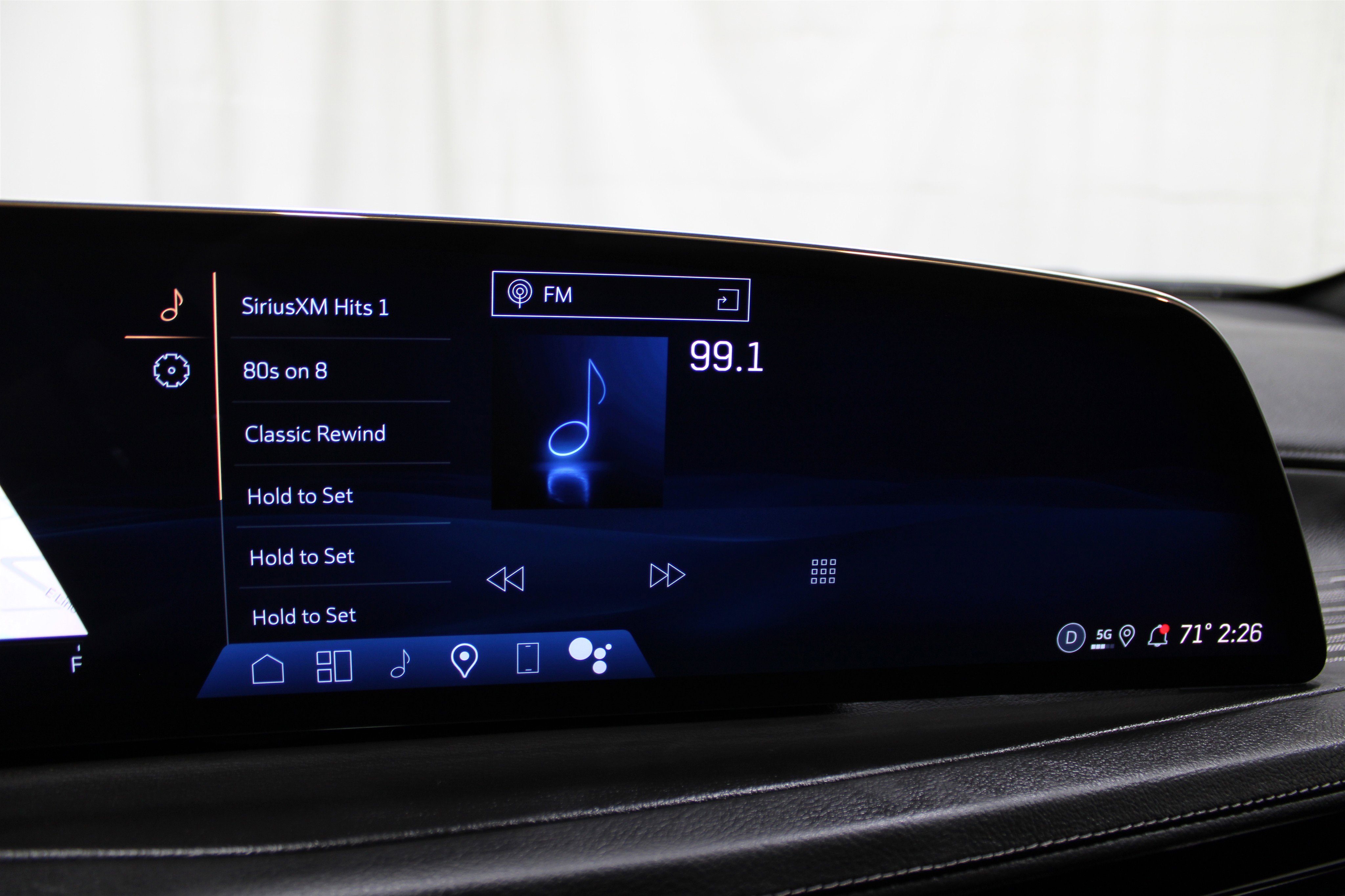 2025 Cadillac XT4 Premium Luxury photo 10