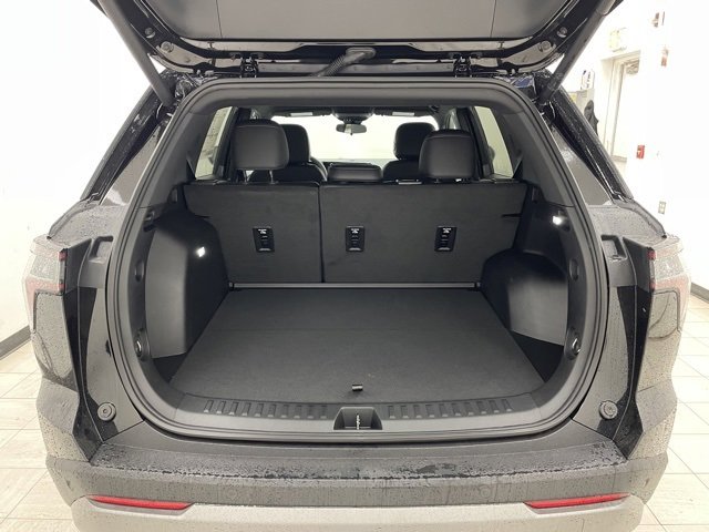 2026 Chevrolet Equinox LT photo 11