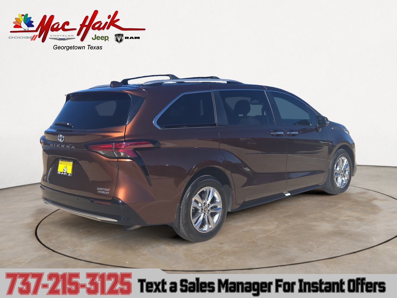 2024 Toyota Sienna Limited photo 4