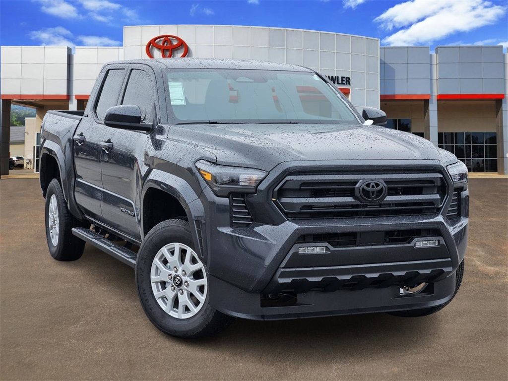 2025 Toyota Tacoma SR5's photo