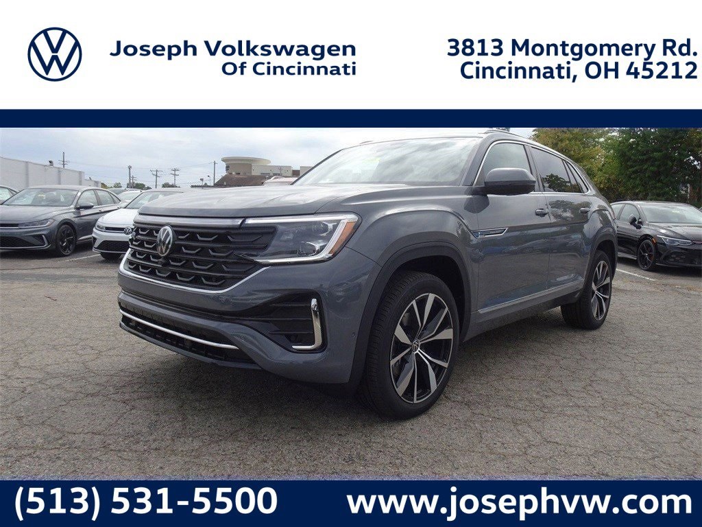 2024 Volkswagen Atlas Cross Sport SEL Premium R-LINE's photo