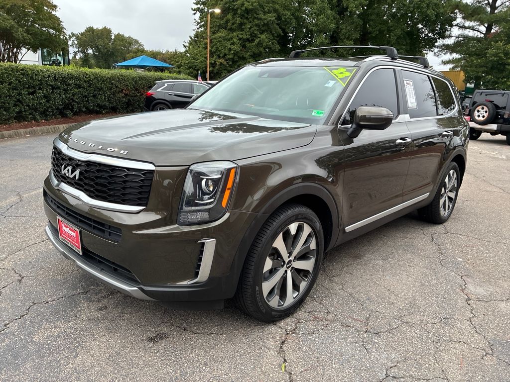 2022 Kia Telluride S's photo