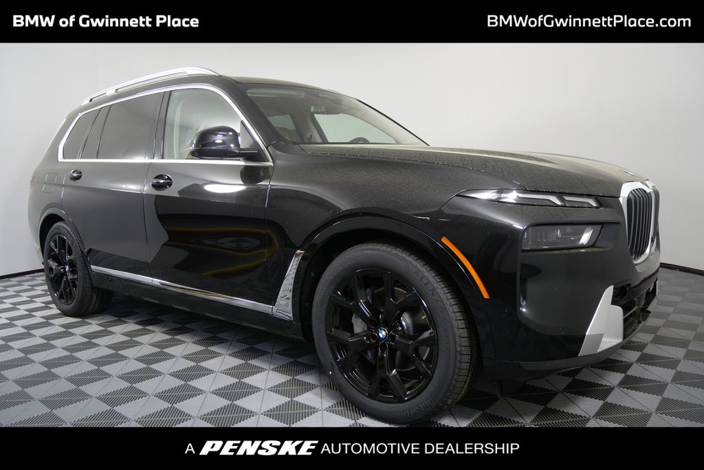 2025 BMW X7 40i's photo